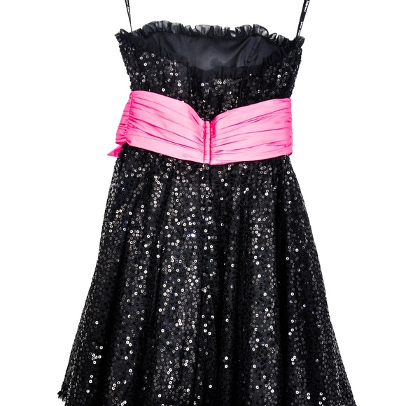 BETSEY JOHNSON Black Sequin Strapless Formal Dress - Picture 3 of 7